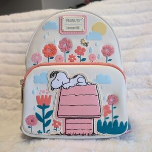 Loungefly Peanuts Snoopy Doghouse Floral Mini Backpack NWOT
